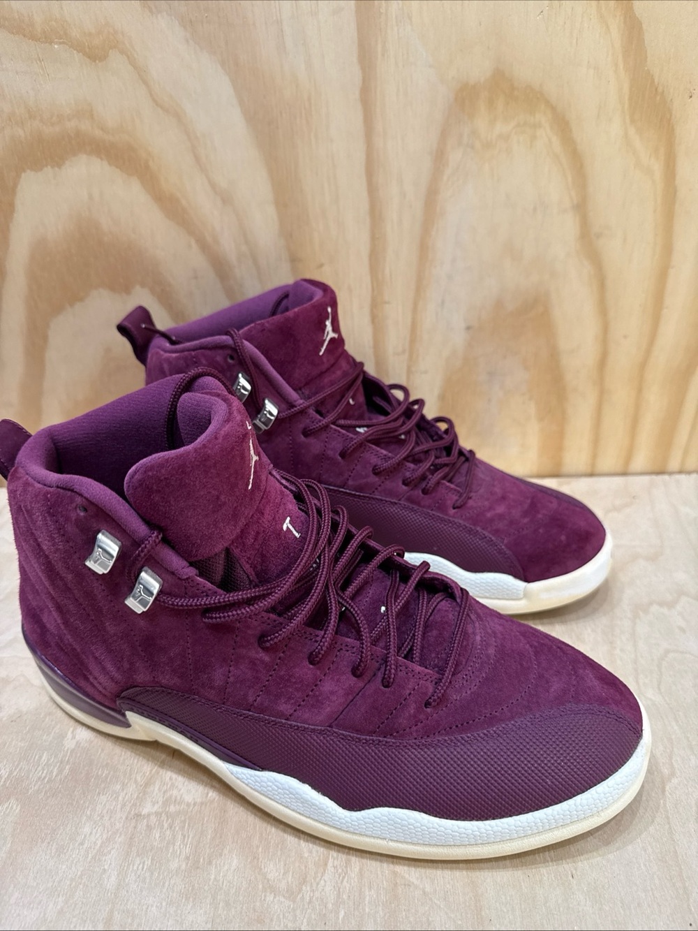 Jordan Air Jordan 12 Retro Bordeaux 2017 High Top Sneakers Men 130690-617 Sz 11